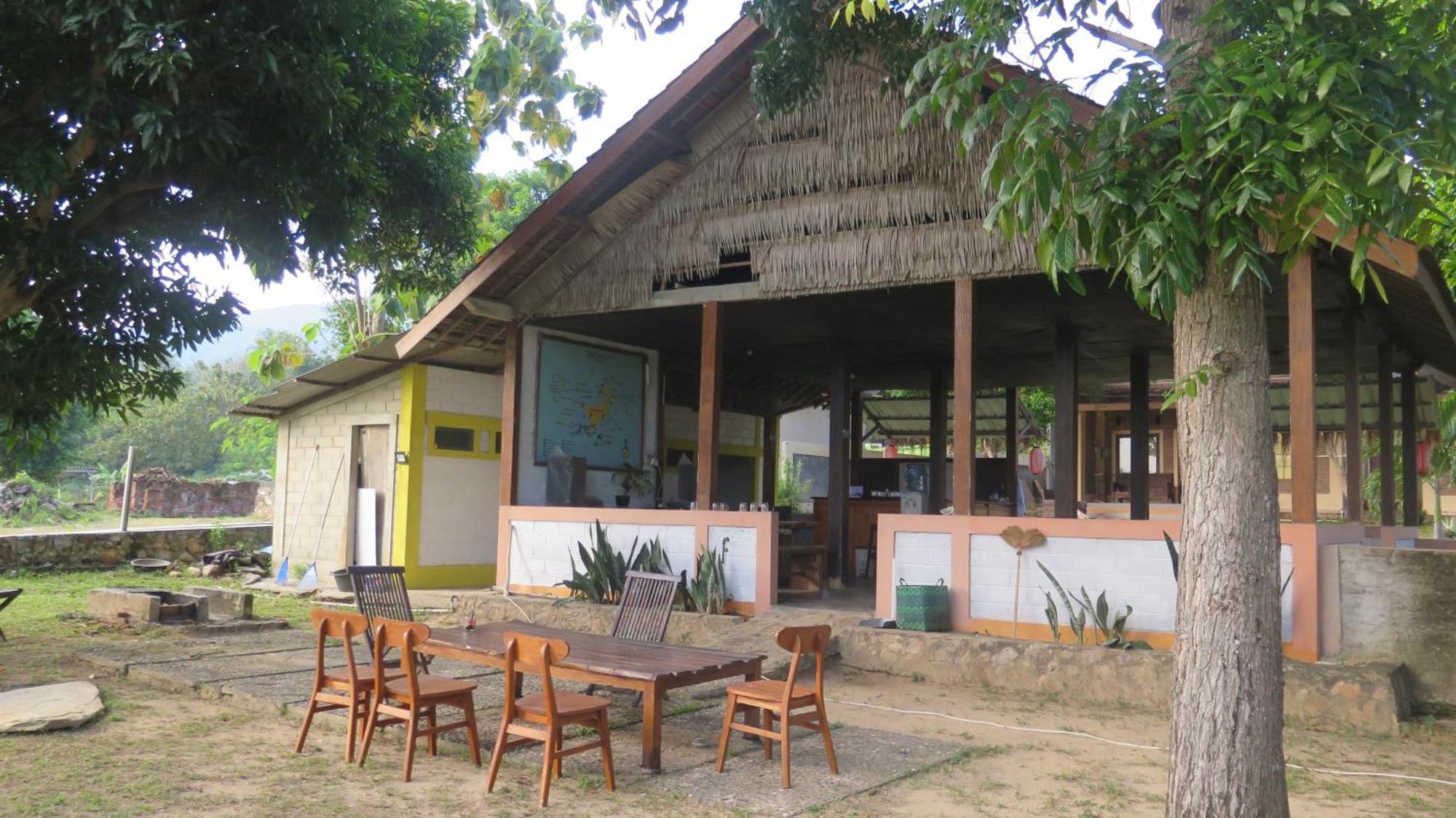 Mangrove Inn 卡里蒙贾瓦 外观 照片